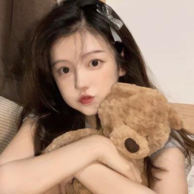 隔壁的吸血鬼美眉